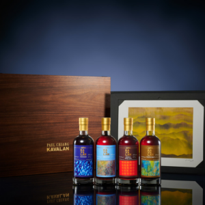 KAVALAN ARTIST SERIES PAUL CHIANG - SET OF 4 BOTTLES 56.15% (4 X 1,000ML)